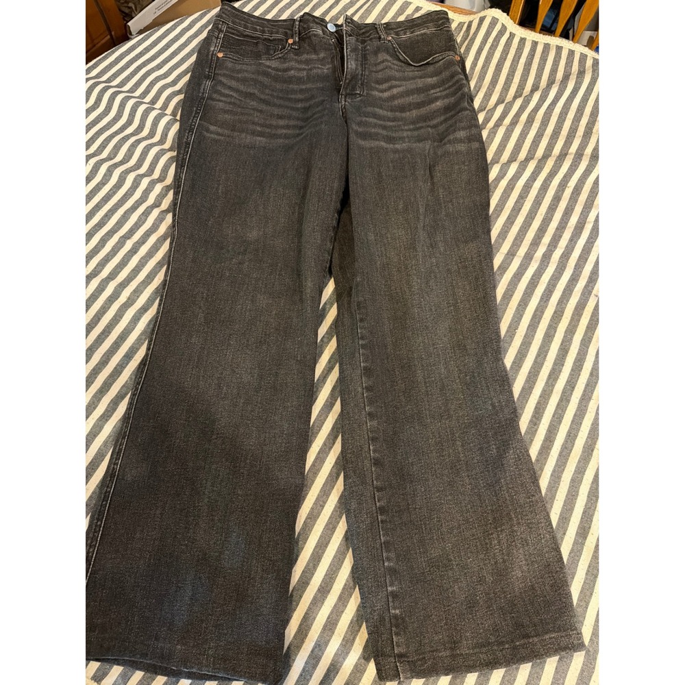 Judy Blue Womens 14W Straight Fit High Rise Faded Black Jeans JB88677 Stretch